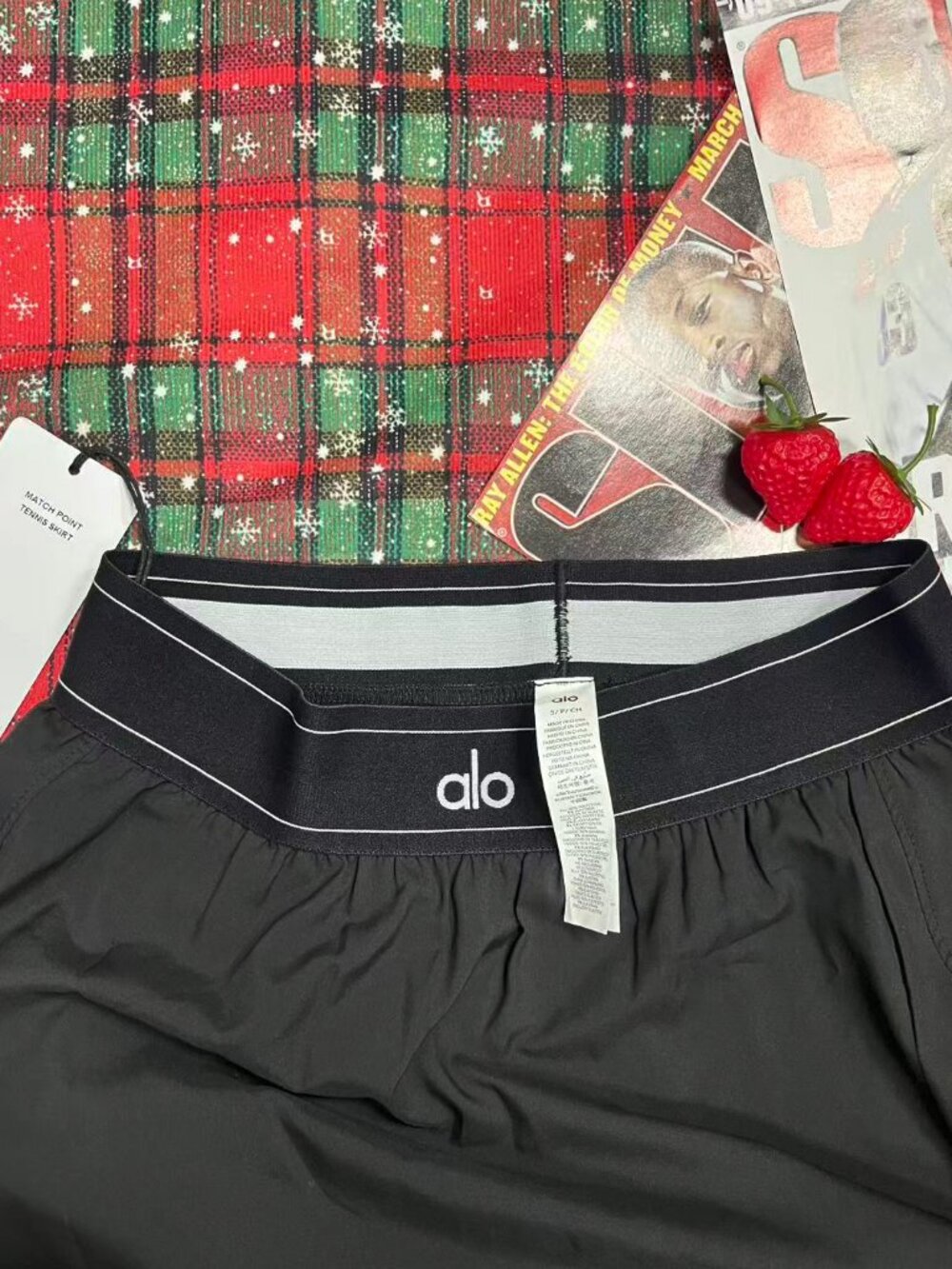 🍓Brand New Alo Yoga Match Point Tennis Skirt Black Classic Style - Picture 4 of 8